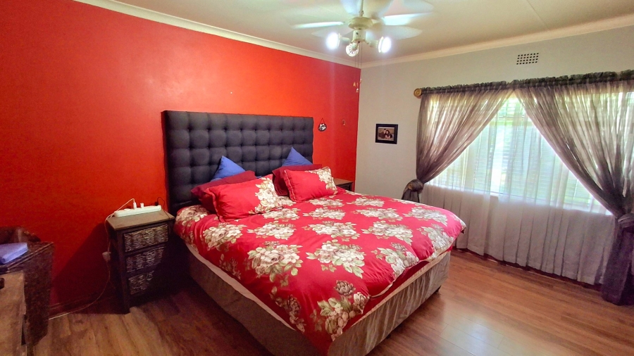 3 Bedroom Property for Sale in Roodia Free State